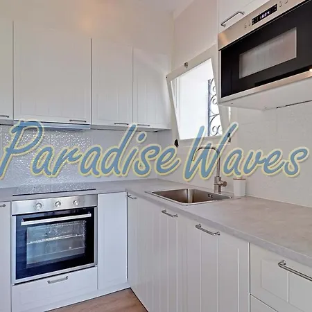 Ouramar - 550 Meters From De